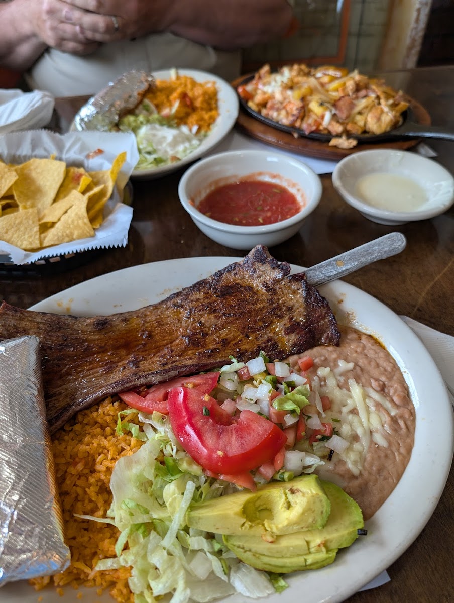 Las Margaritas Mexican Grill 3
